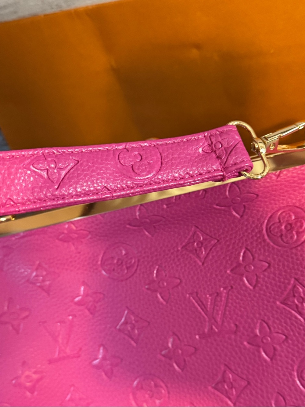 Designer-Style Hot Pink Embossed Dome Handbag - Picture 3 of 15